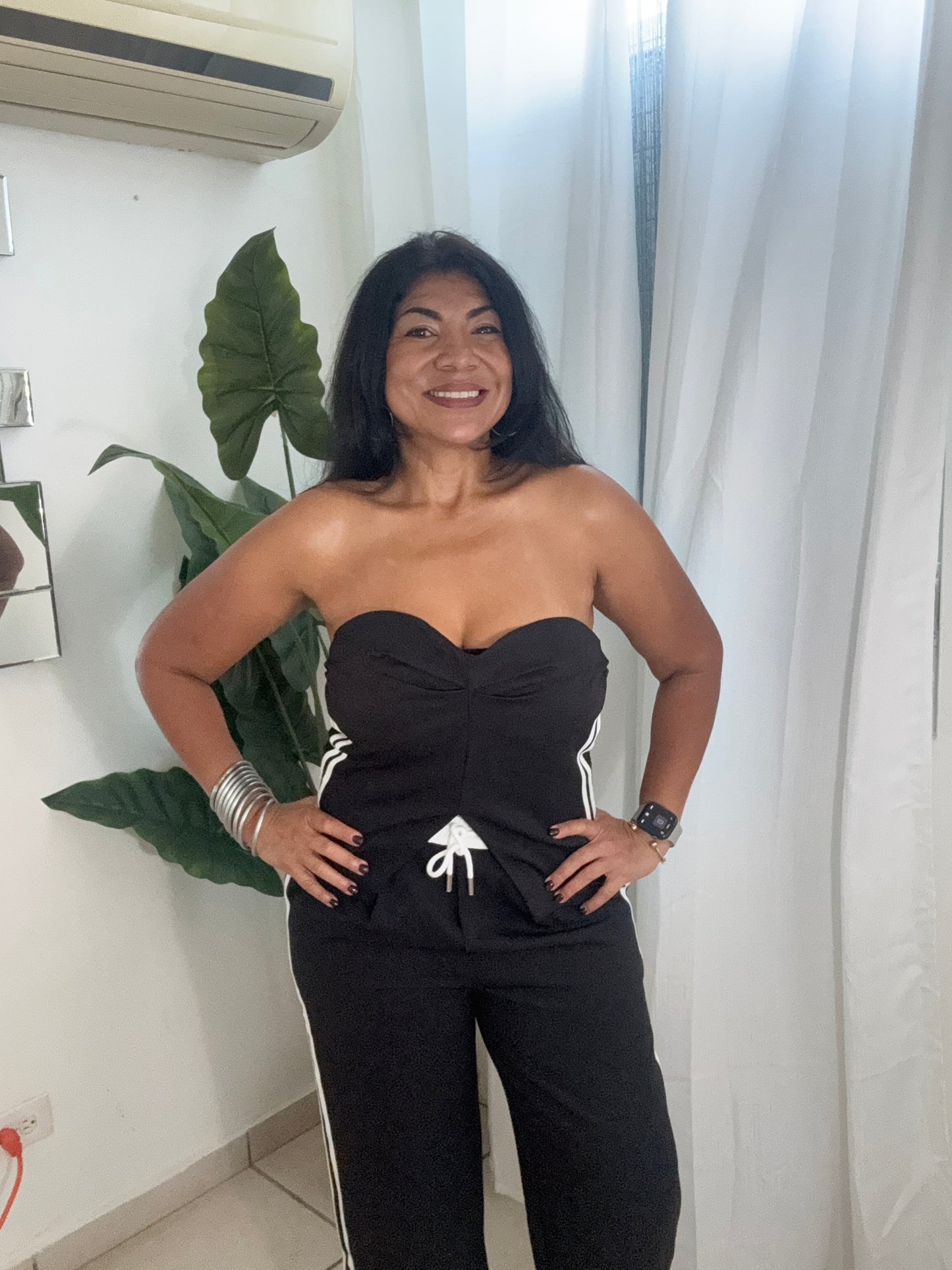 Black Line Chic